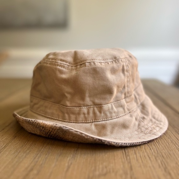 American Eagle plaid & khaki reversible bucket hat for men or women. Tan/Cream - Picture 2 of 8